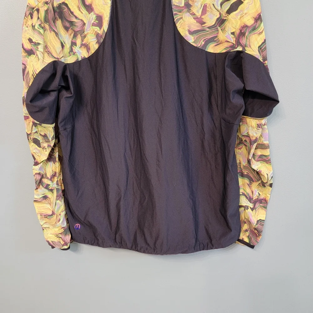 Lululemon Athletica‎ Fast And Free Womens Lightweight Jacket Size MD Workout
